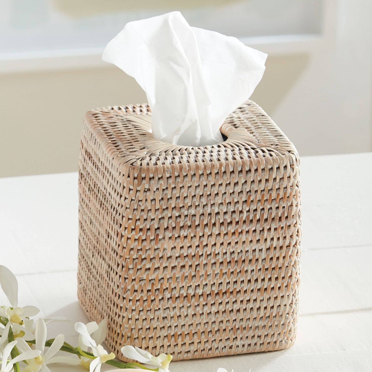 Burma Rattan Boutique Tissue Cover White