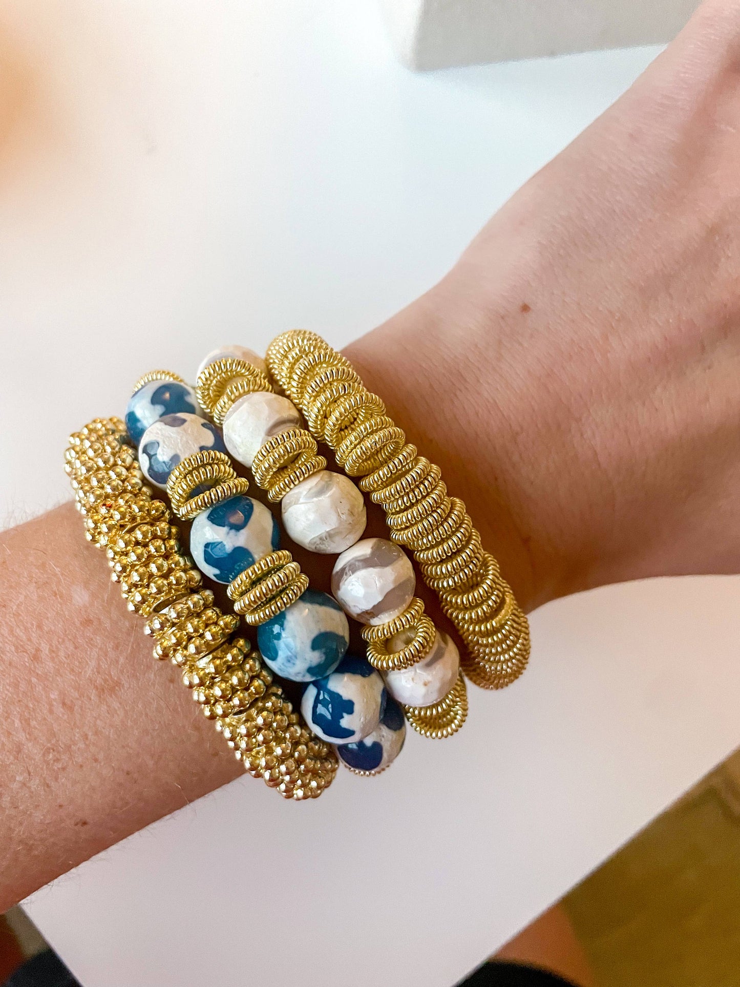 Elegant Bracelet (12mm): White