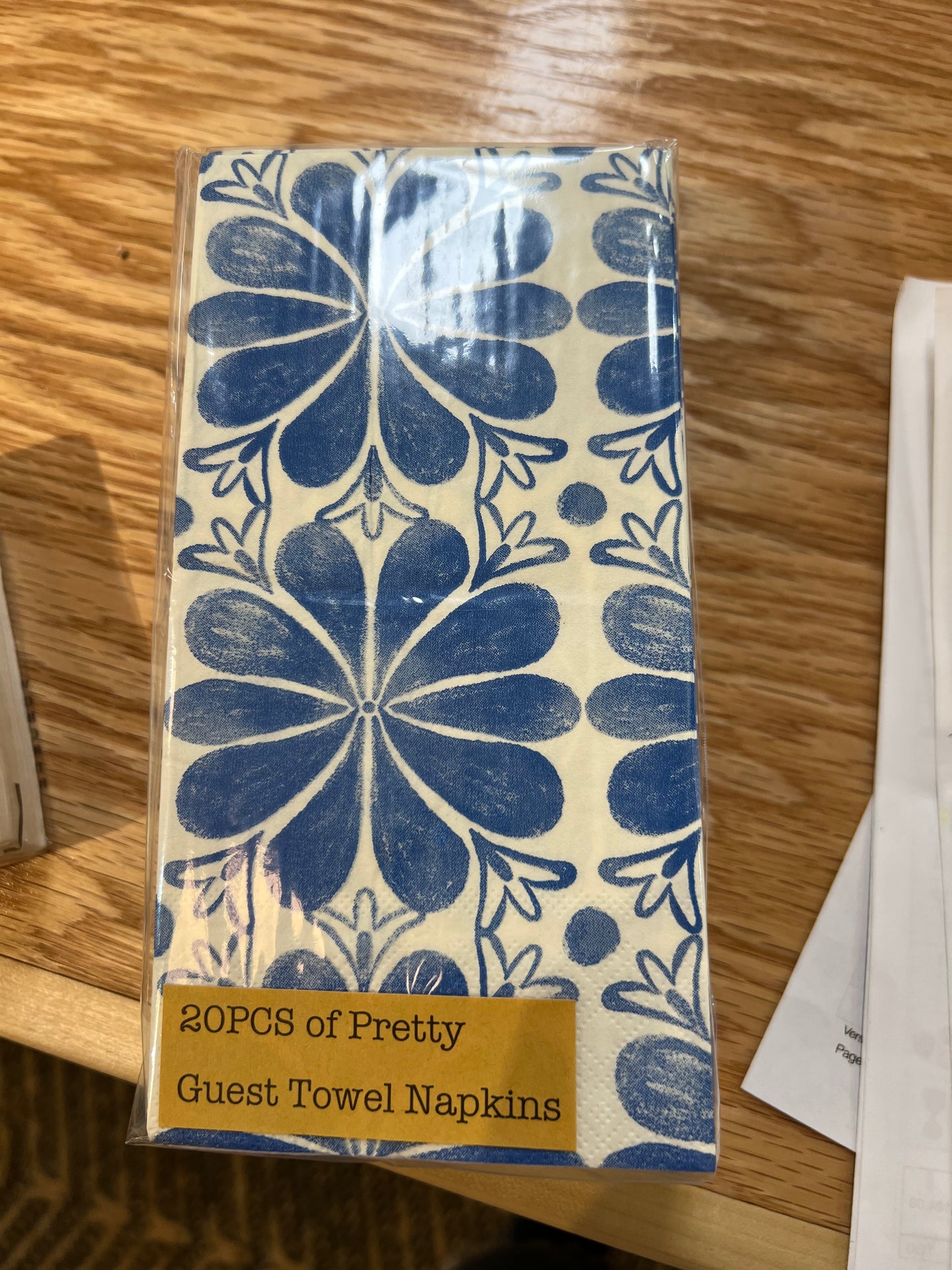 Paper napkins with tile pattern 20 pcs