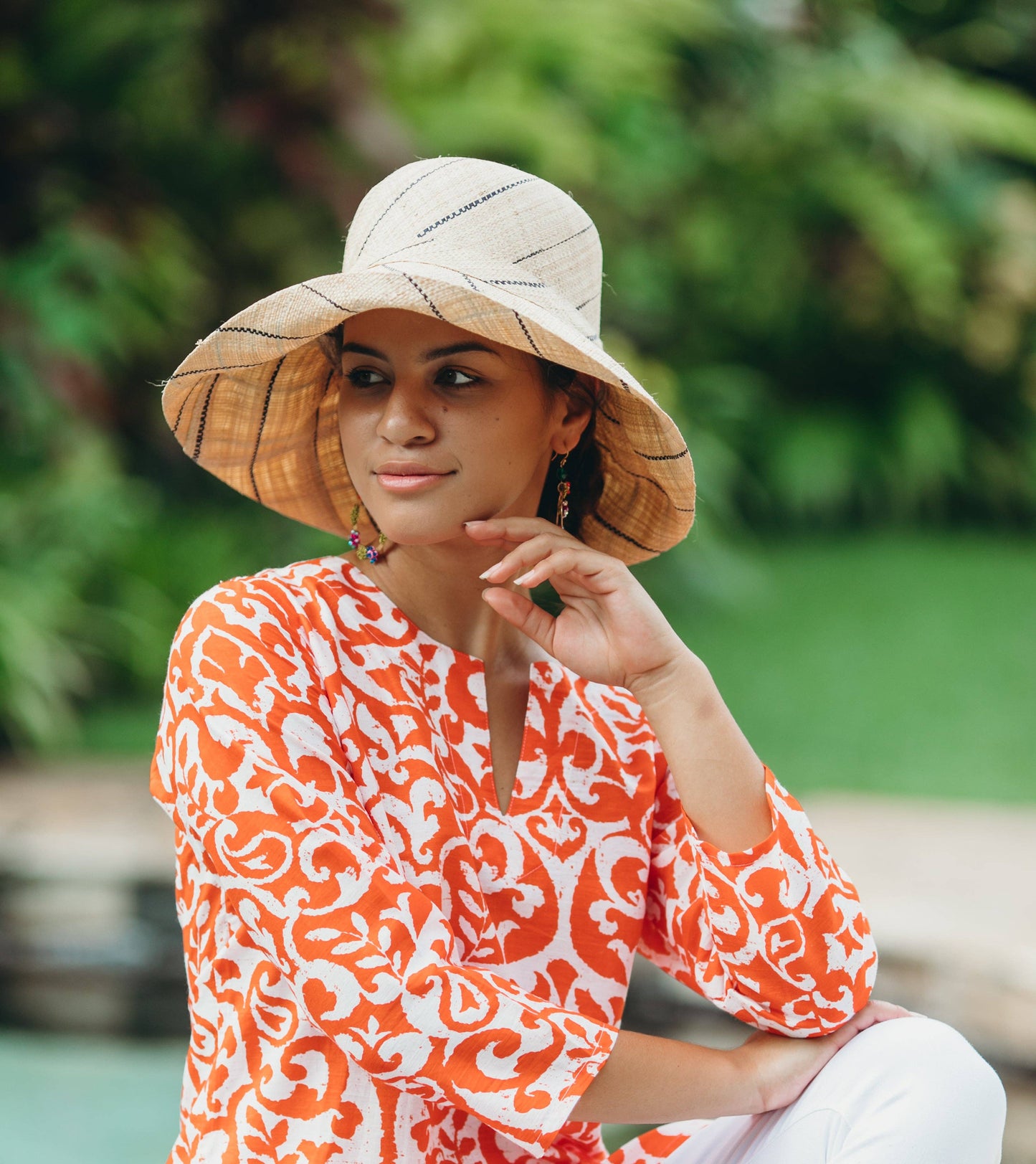 5" & 7" Wide Brim Pinstripe Packable Straw Sun Hats: Black Pinstripes / 5" Brim