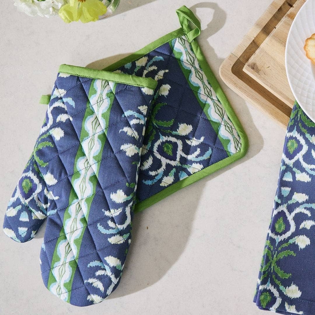 Rosemary Stripe Indigo Oven Mitt and Pot Holder Set: One Size