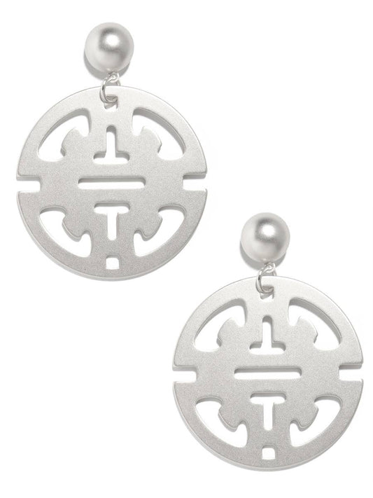 Traveling Pendant Drop Earring: Matte Silver