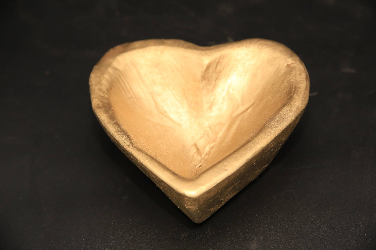 Sweet Heart Dough Bowl: 6.5x6x2.5 / Natural