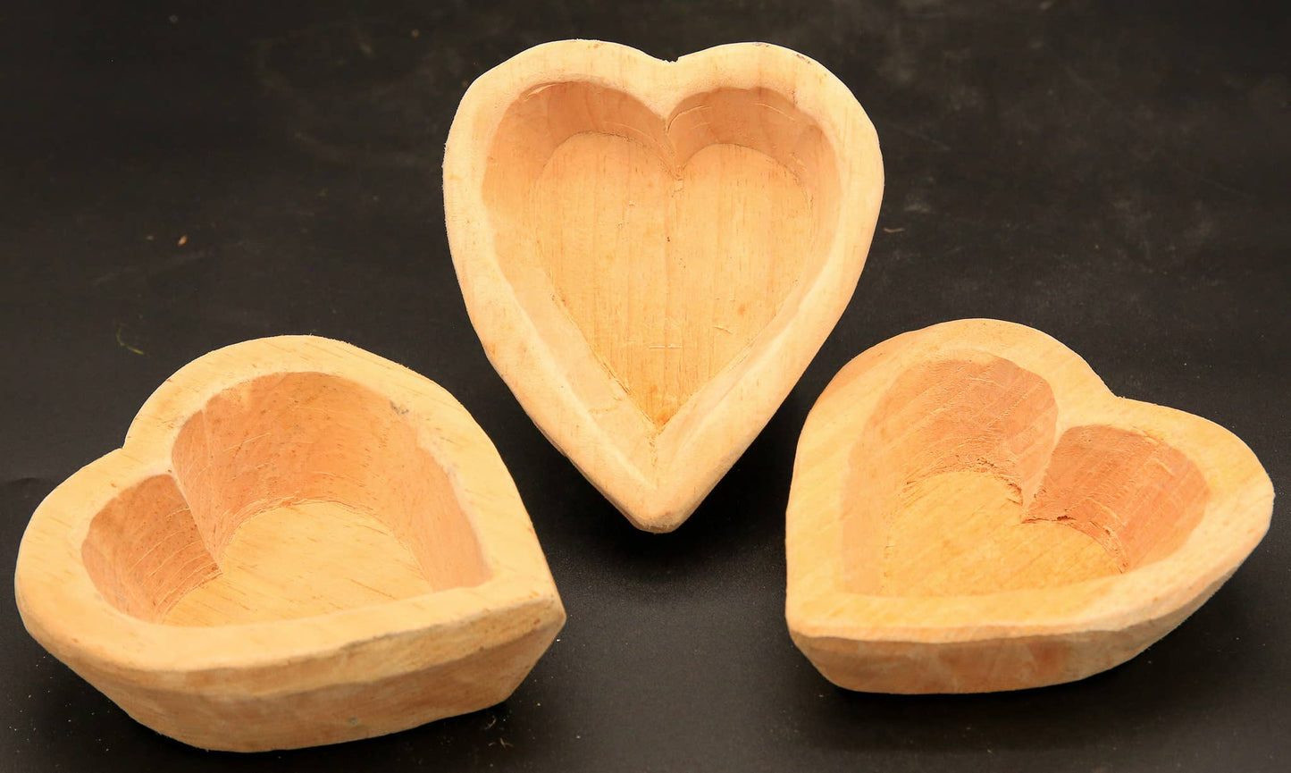 Sweet Heart Dough Bowl: 6.5x6x2.5 / Natural