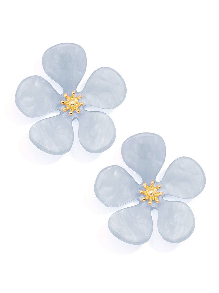 Glistening Resin Flower Stud Earring: L.BLU