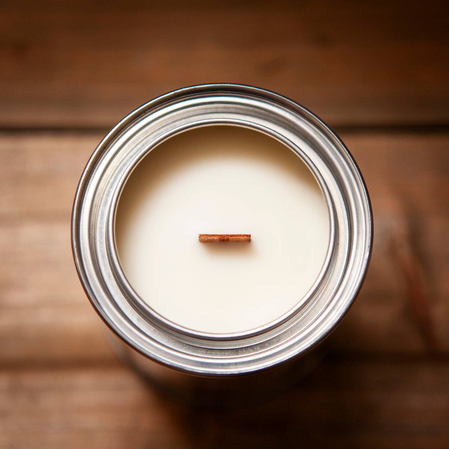 FUN-Leather & Bourbon Soy Candle with Wooden Wick