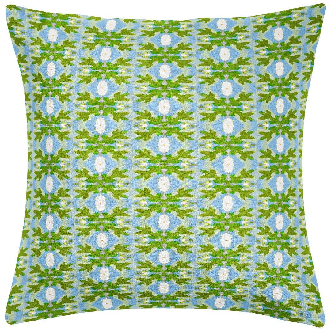 Aprés Ski Decorative Pillow: 22” x 22” Throw Pillow