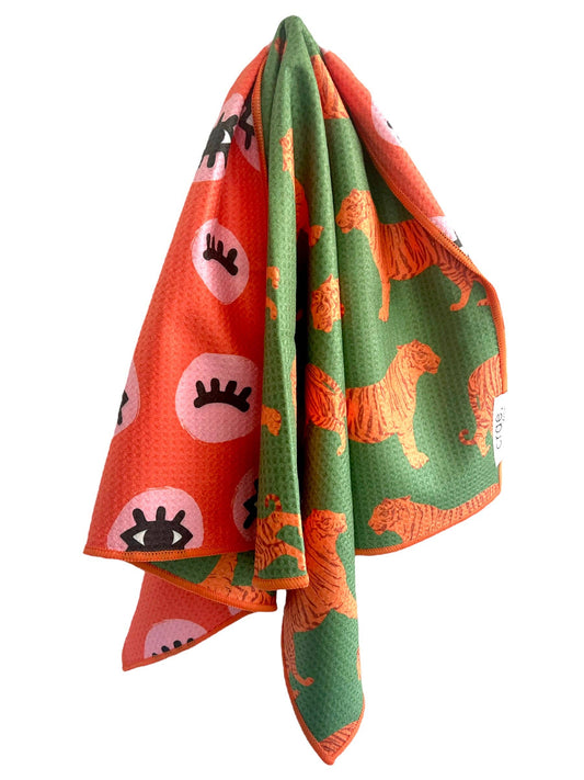 Crae Eye of the Tiger: Reversible Hand Towel: Orange/Cream/Green / 19x29 in / Hand Towel