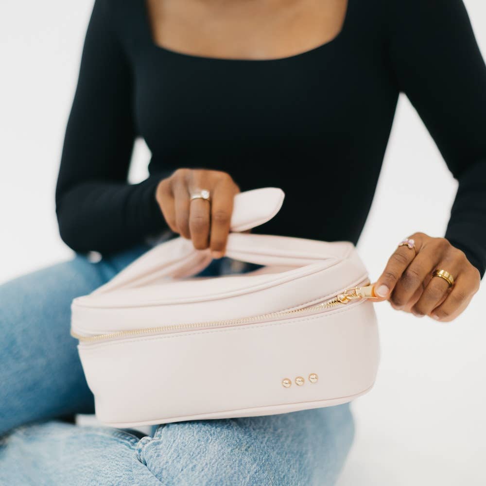 Madelyn Bow Makeup Bag: Blush