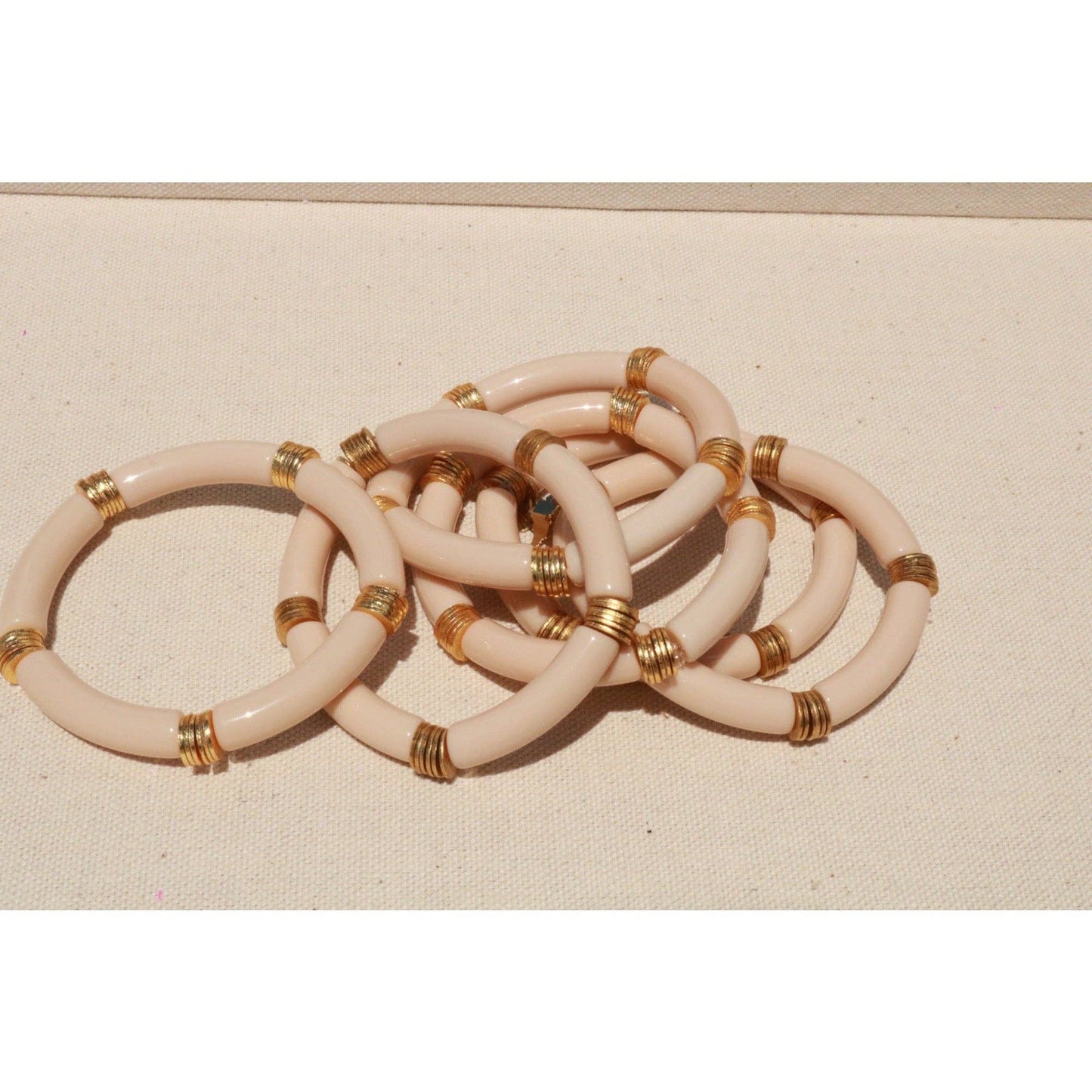 Acrylic Bamboo Stretch Bracelet: Fresh Mint