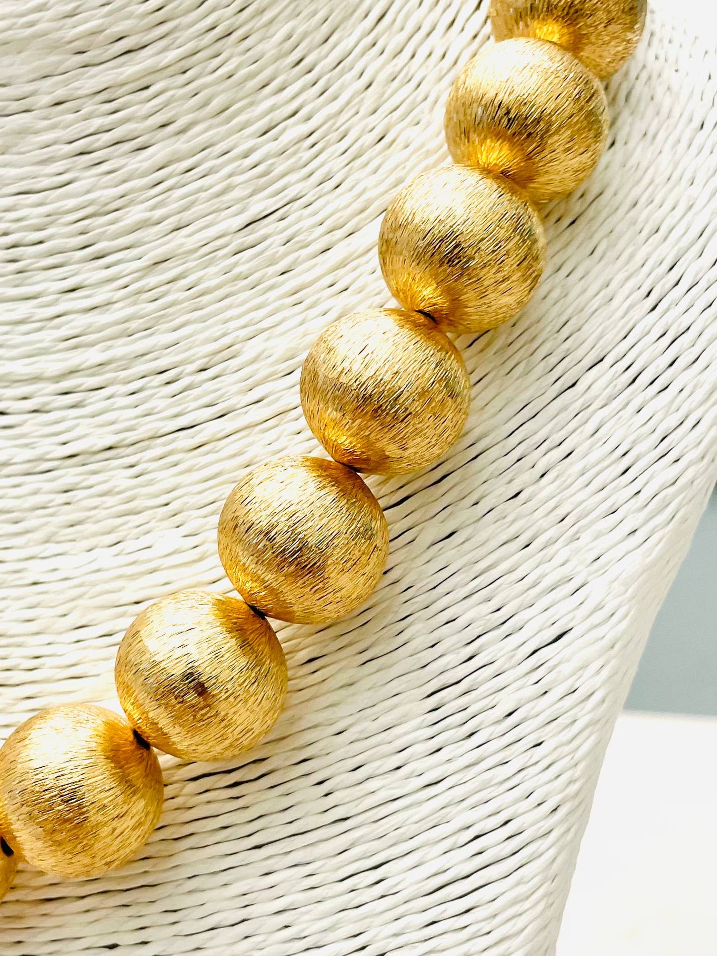 Big Ball Necklace - Brushed Gold