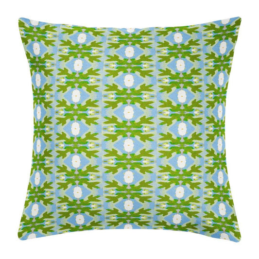 Aprés Ski Decorative Pillow: 22” x 22” Throw Pillow