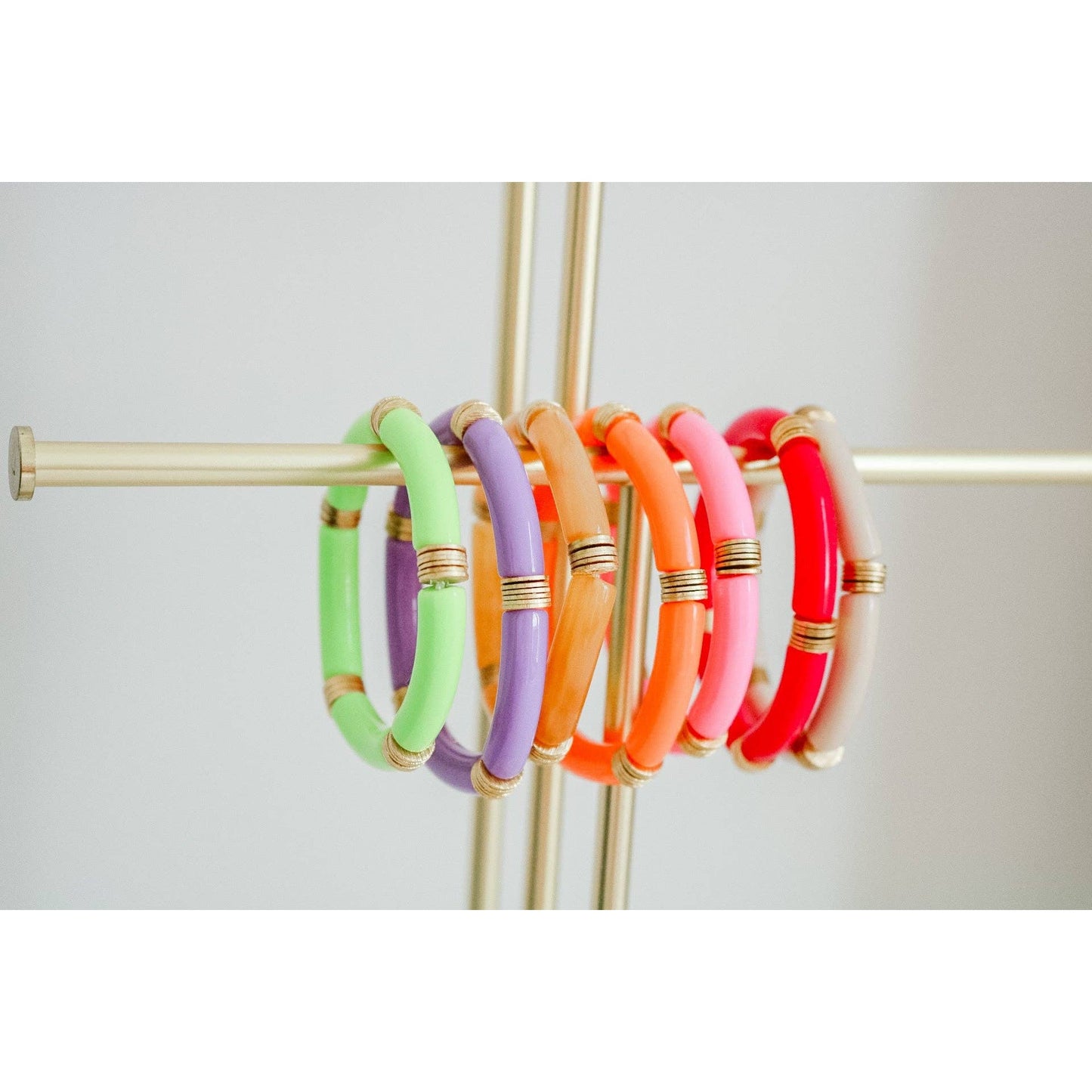 Acrylic Bamboo Stretch Bracelet: Digital Lavender