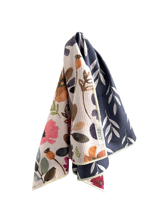 Crae Ester: Reversible Hand Towel: Cream/Navy / Hand Towel