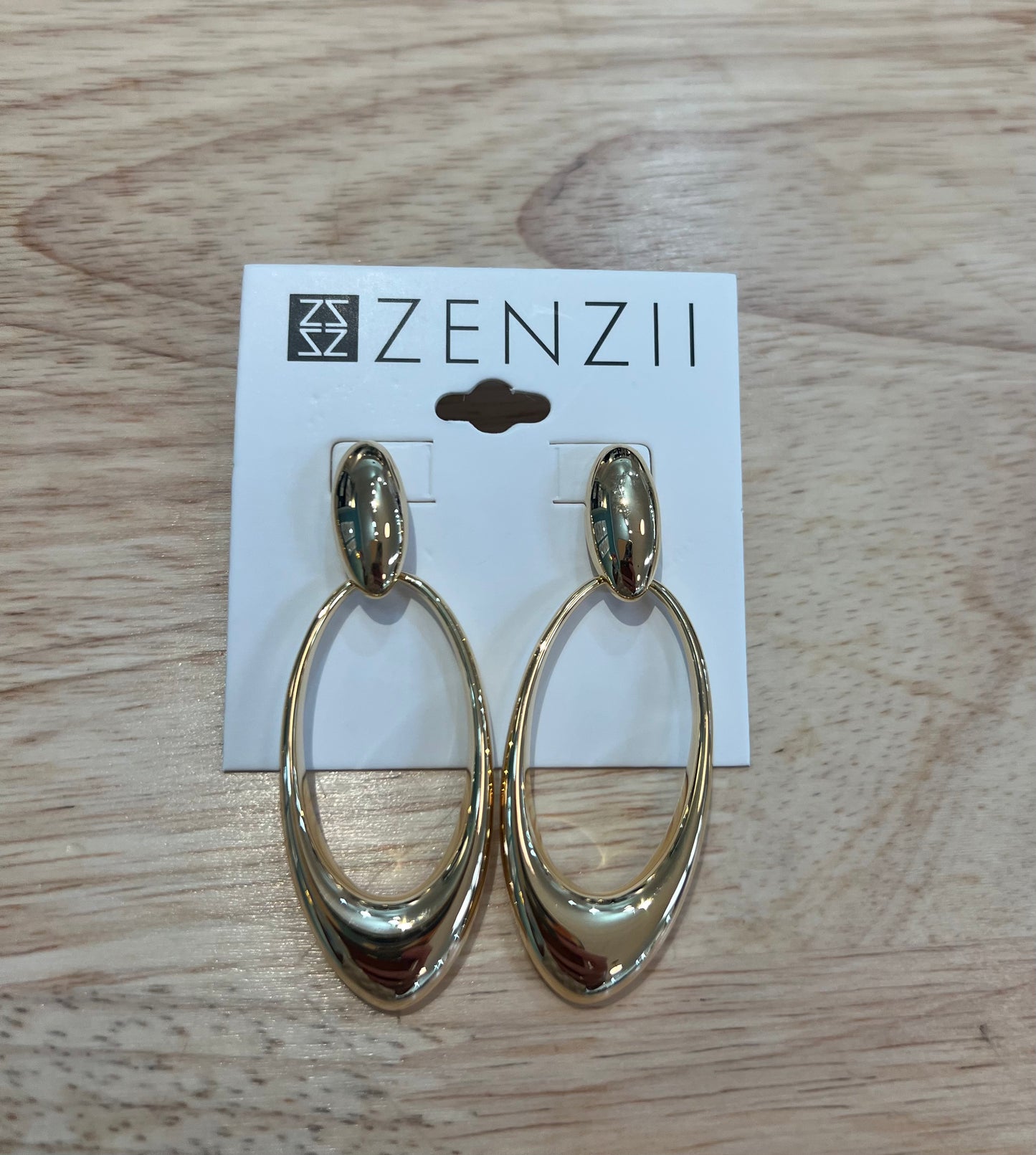Zenzii oval door knocker earring Gold