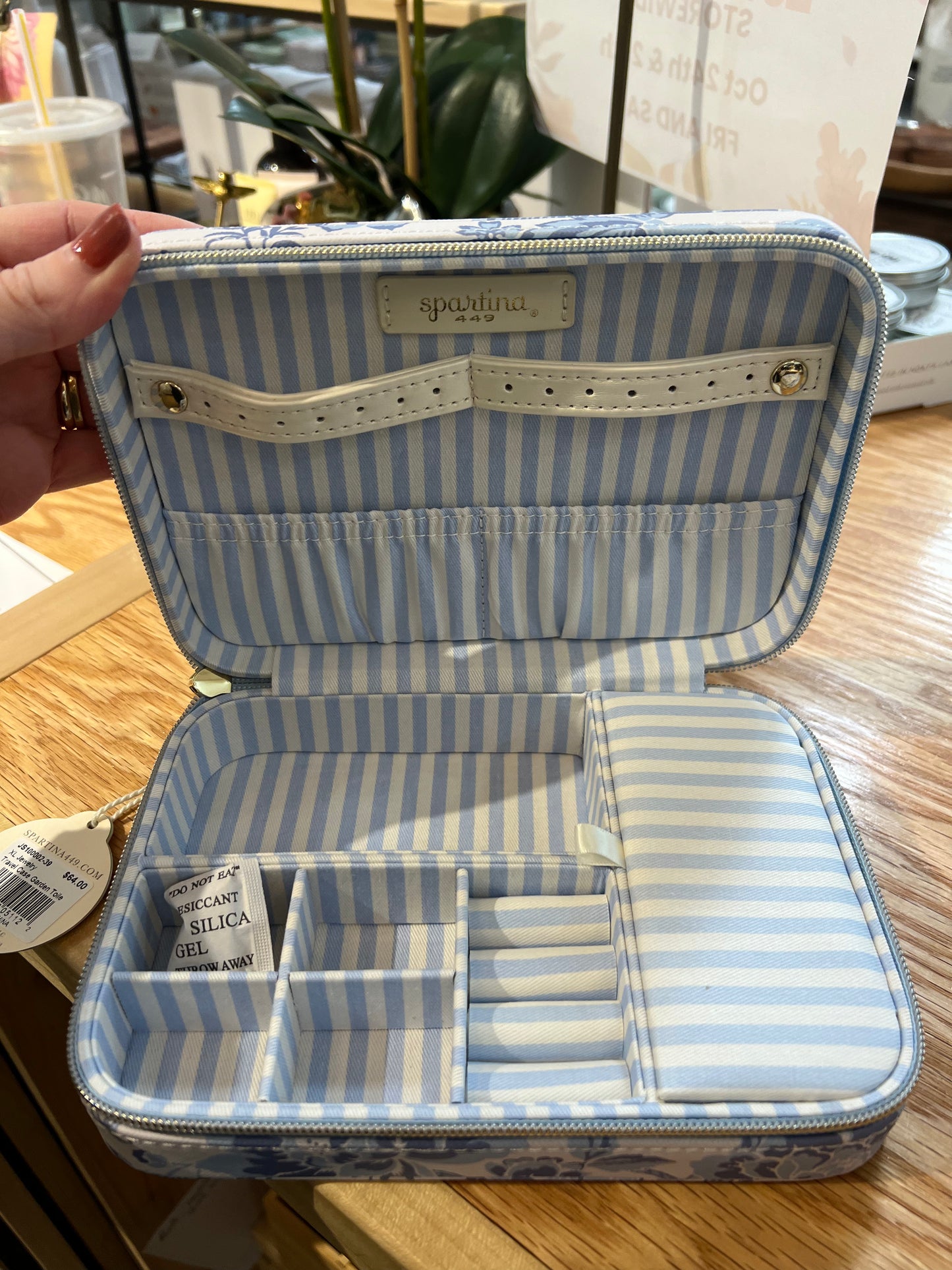 Spartina XL Jewelry Travel case Garden Toile