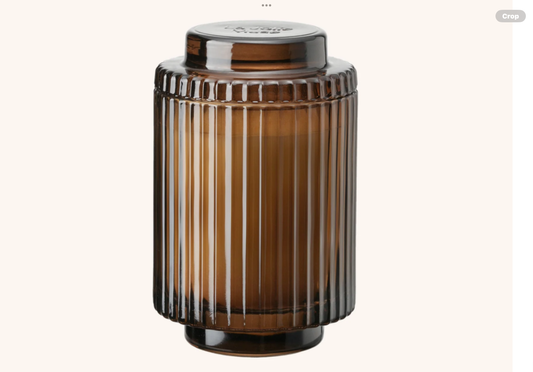 La Jolie Muse Amélie – Saffron & Oud Candle 7 Oz