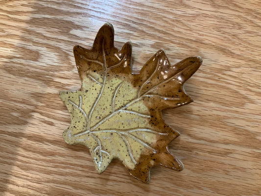 Audball Large Maple Leaf Tray