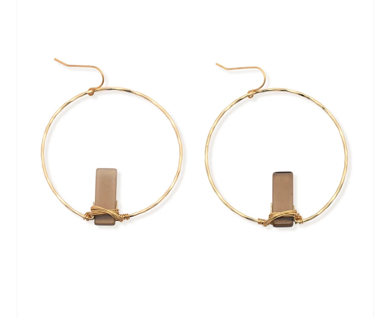 Leslie Curtis Madison Hammered Gold Hoop with Smoky Quartz Stone