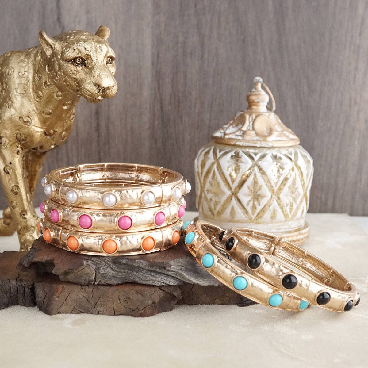 Timeless Charm – Slim Cabochon Eternity Bangle: Pink