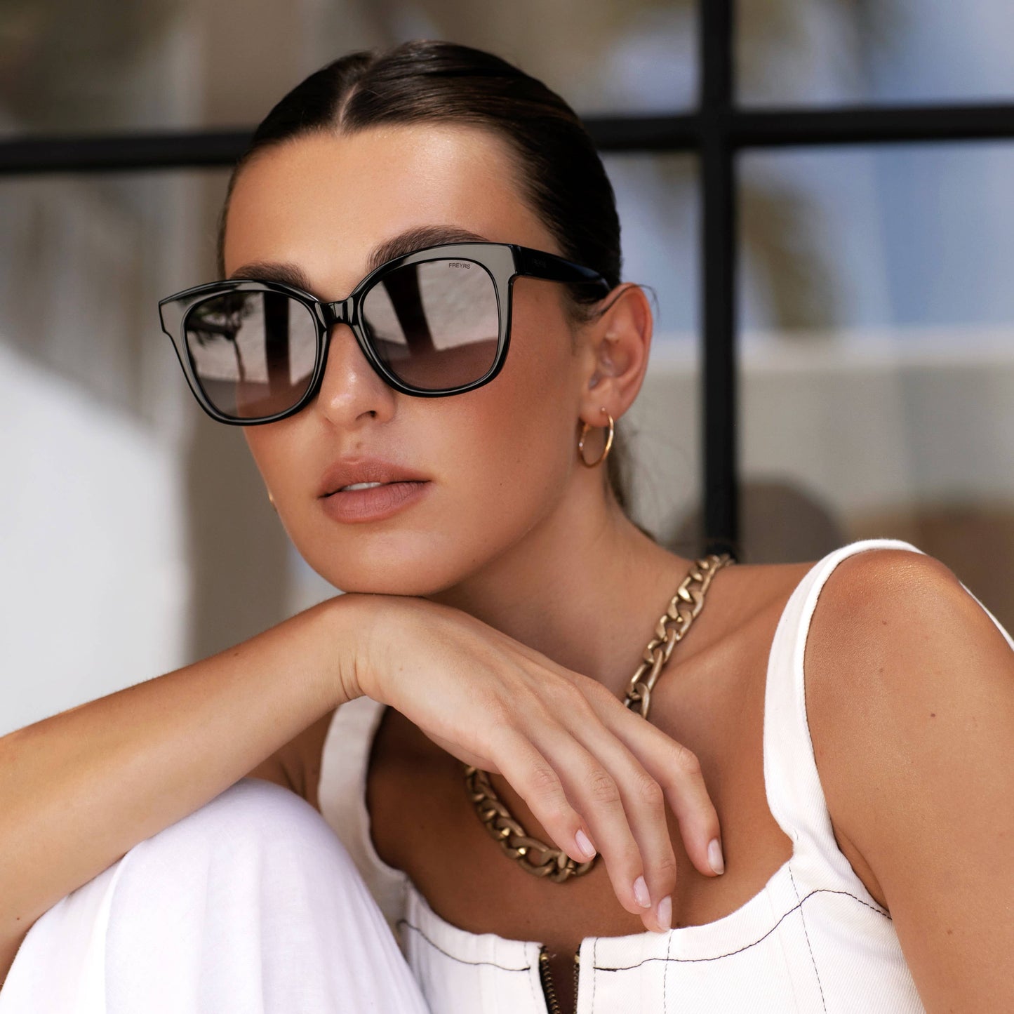 Amber Acetate Womens Cat Eye Sunglasses: Black