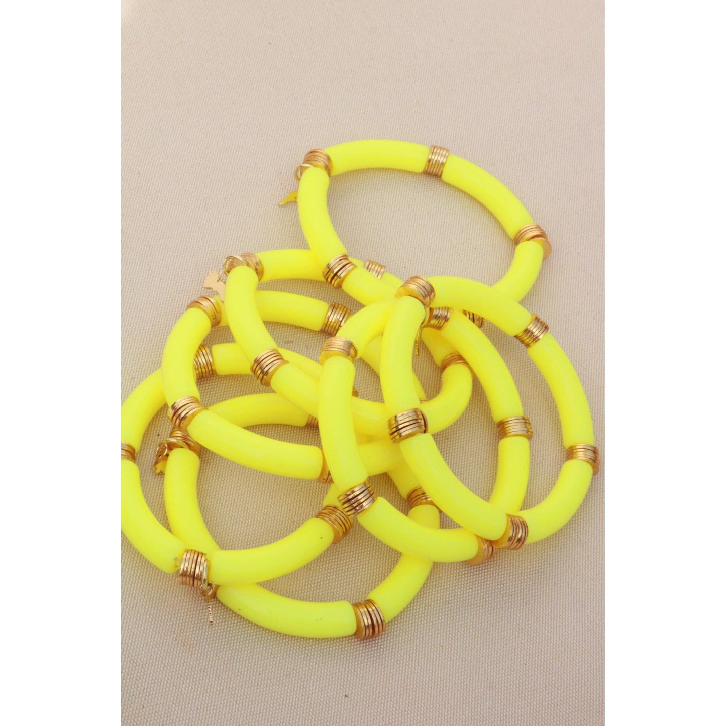 Acrylic Bamboo Stretch Bracelet: Fresh Mint