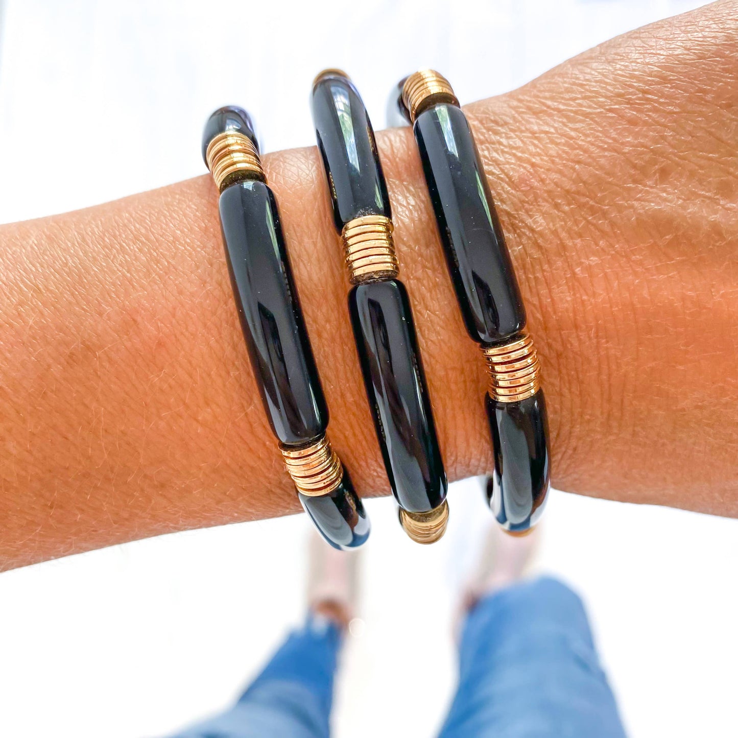 Black Acrylic Tube Bamboo Bracelet: Black-Gold Discs