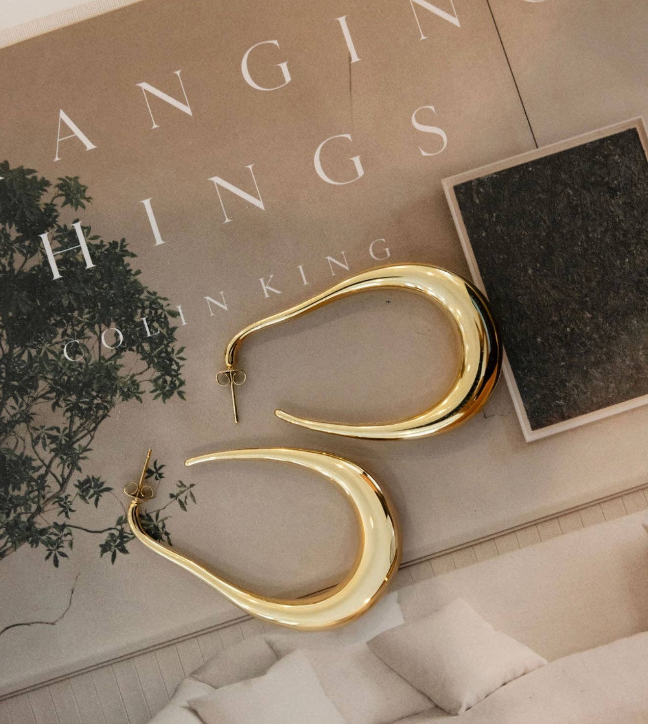 SOPHIE EARRINGS: GOLD