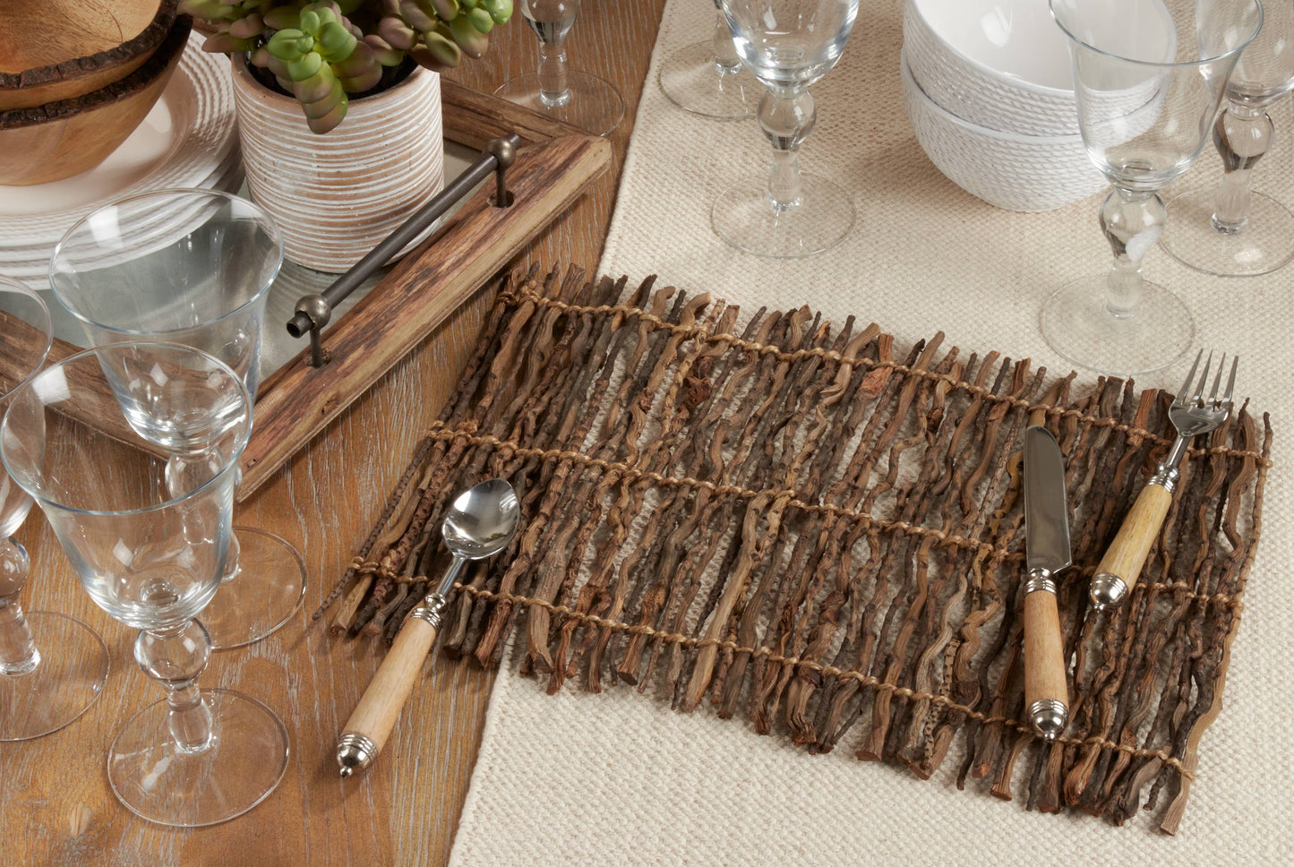 Twig Placemat: Natural / 12"x18"