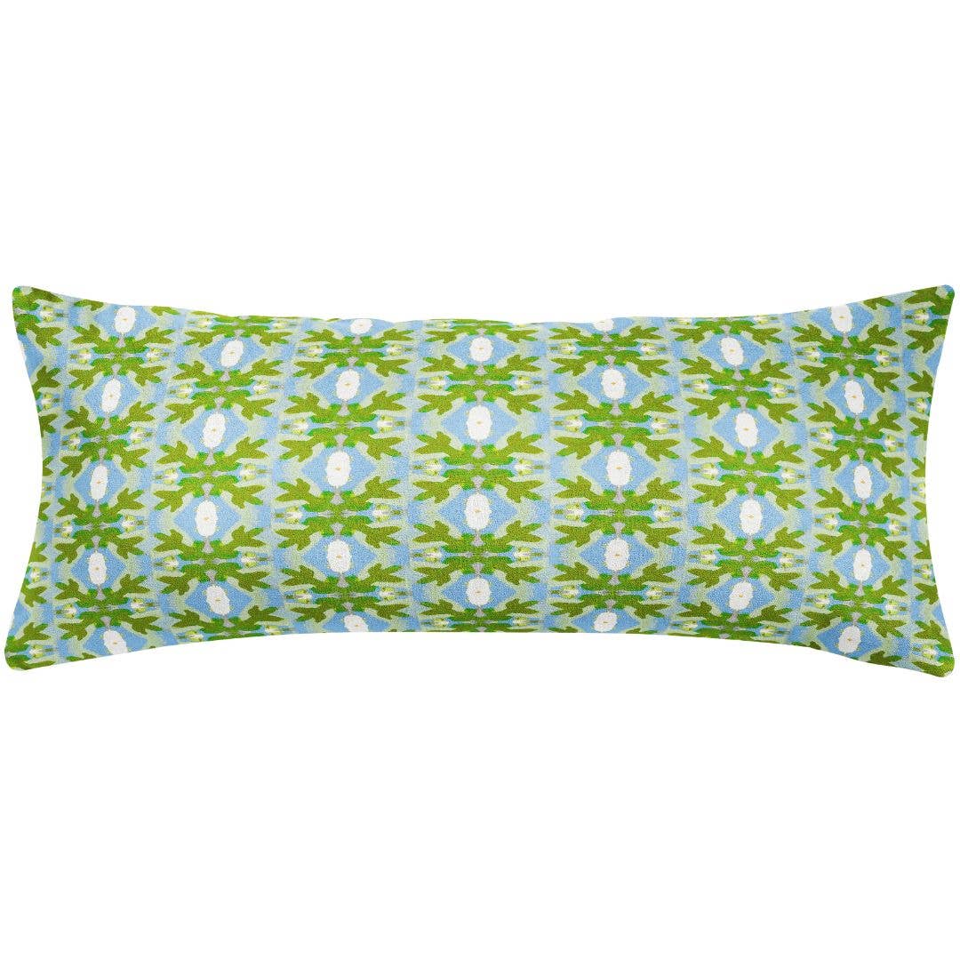 Aprés Ski Decorative Pillow: 22” x 22” Throw Pillow
