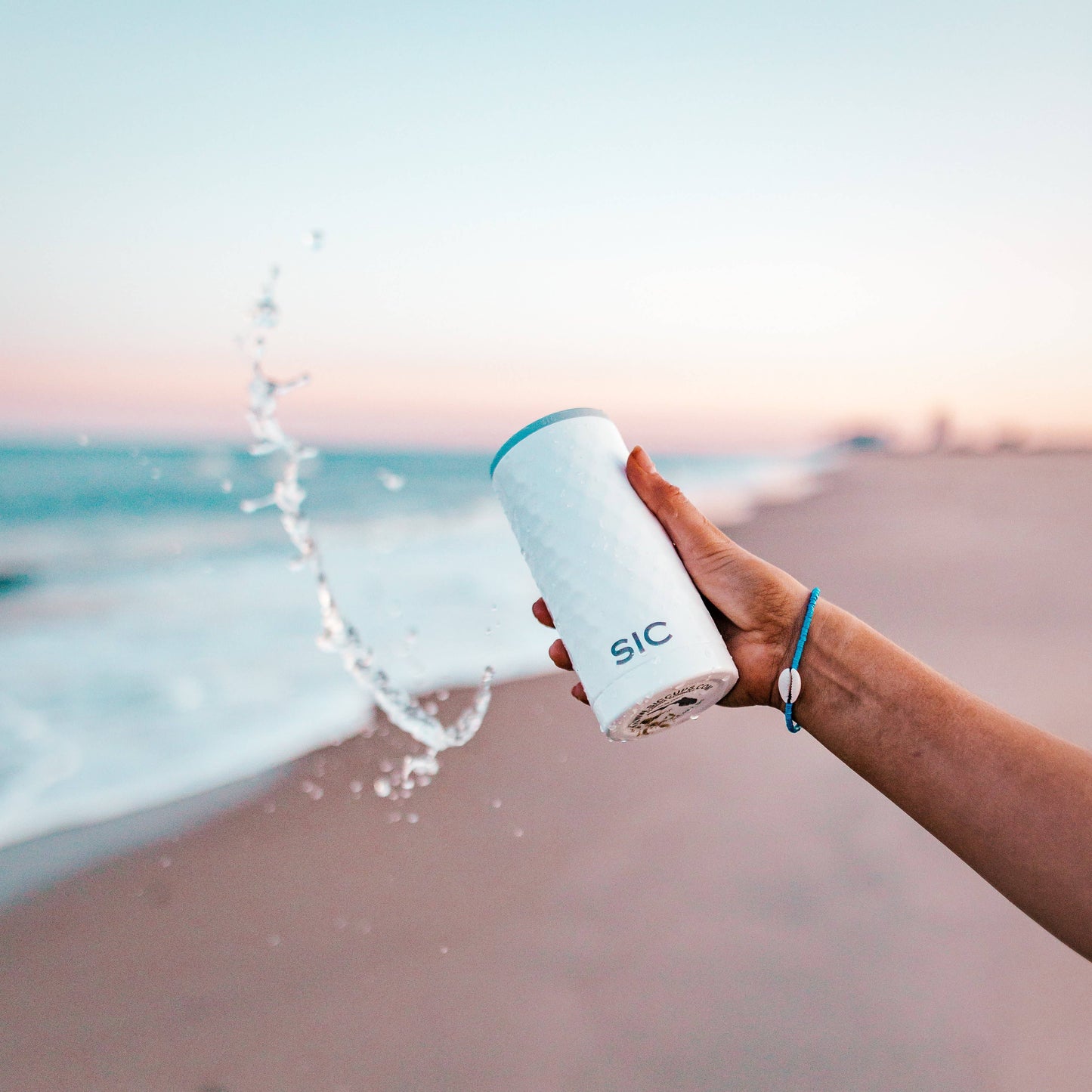 SIC Slim Can Cooler | Dimpled Golf