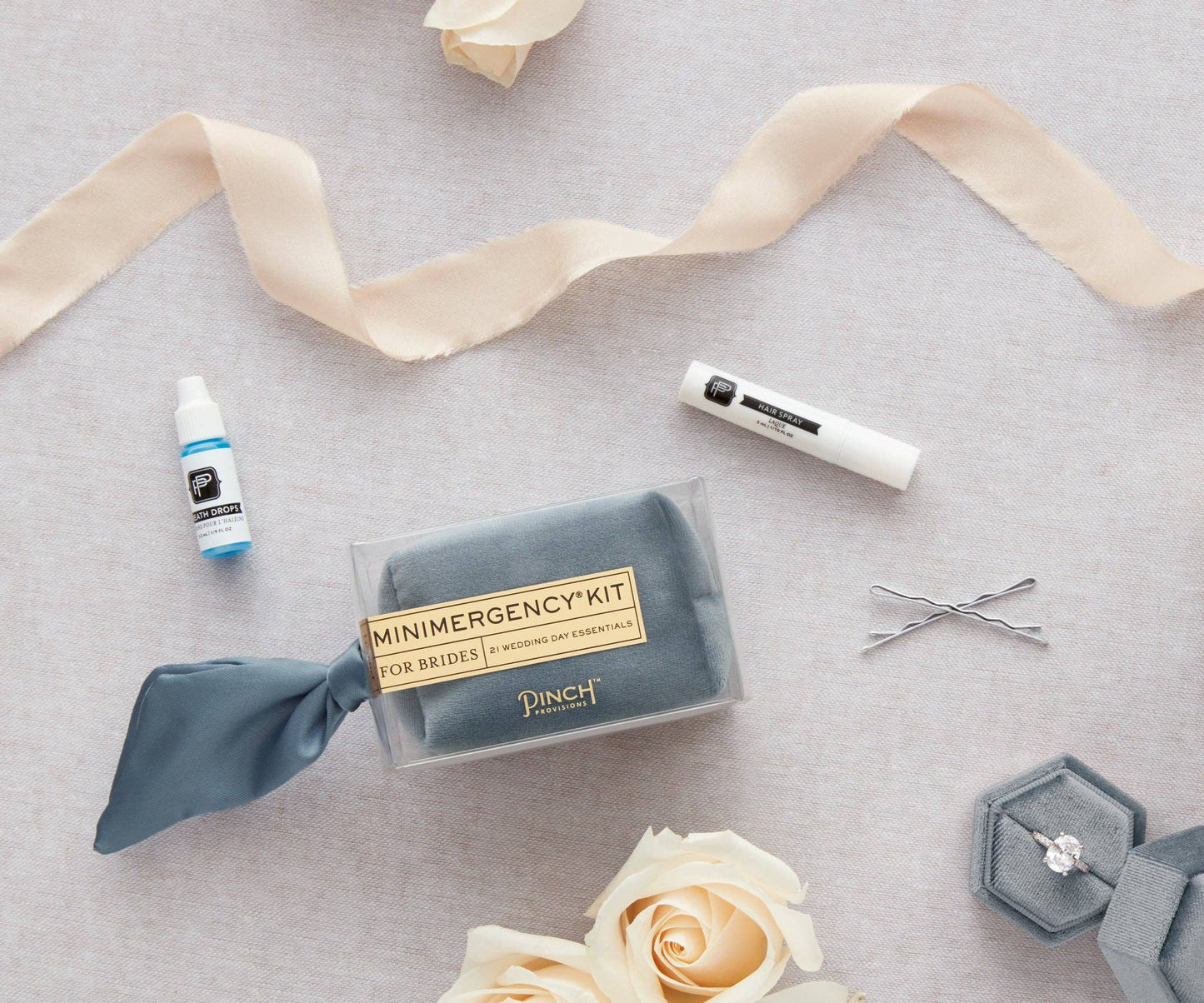 Velvet Minimergency Kit for Brides: Ivory