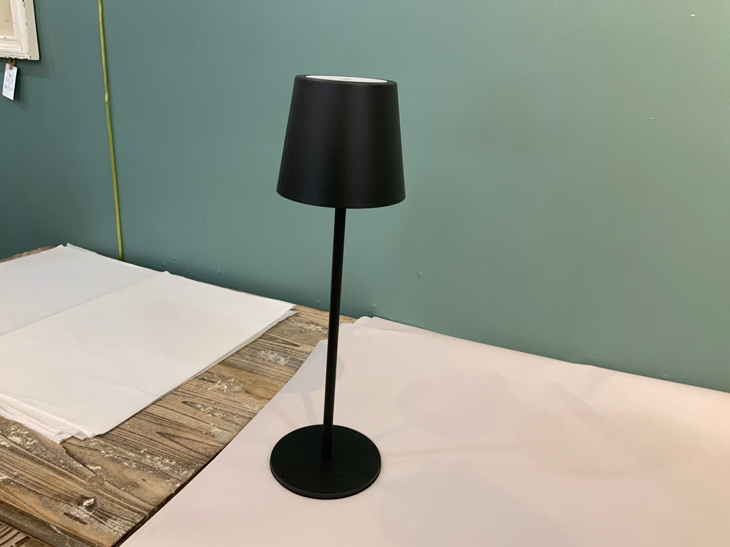 Metal LED Table Lamp with Touch sensor Black